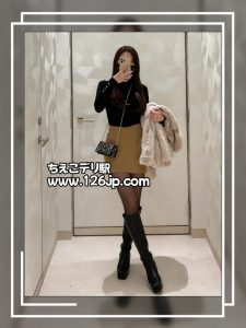 東京本日おすすめ 26-3311。165cm・Eカップ・33歳。自信に満ちた大人の御姐タイプ。東京エリア対応の出張サービス。洗練された魅力と情熱を兼ね備えた特別な時間を。