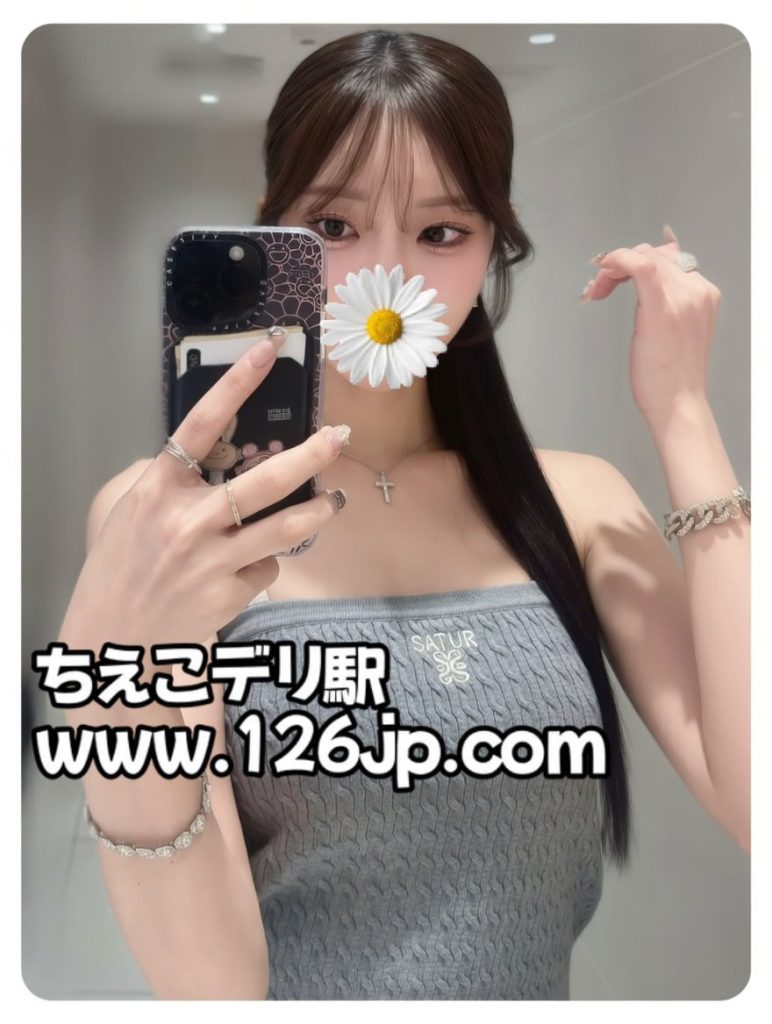 Osaka escort model type woman 170cm F cup 23 years old elegant Japanese girl outcall service