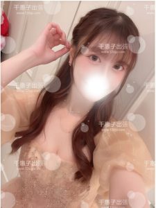 26-6103|東京デリヘル|Dカップの人気美女|愛らしい笑顔と親しみやすさが魅力の癒やし系女性