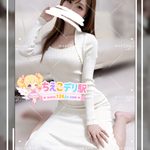 O-376(28歳)大阪デリヘル・Dカップ・可愛い会計士の癒し系お姉さん