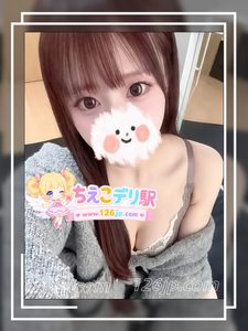 O-381（24歳）大阪デリヘル・Dカップ・色白ぱっちり目の可愛い妹系