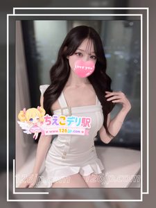 O-401（21歳）大阪デリヘル・可愛らしい笑顔の親しみやすい妹系