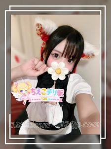 O-407（25歳）大阪デリヘル・大きな瞳が魅力のお姉さん系・癒しタイプ